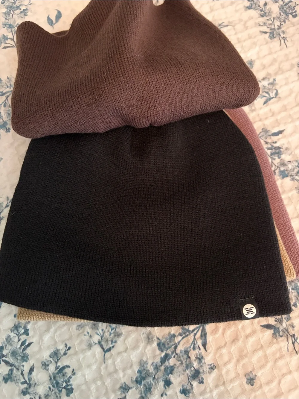 RBX Women’s beanies- 4 pack